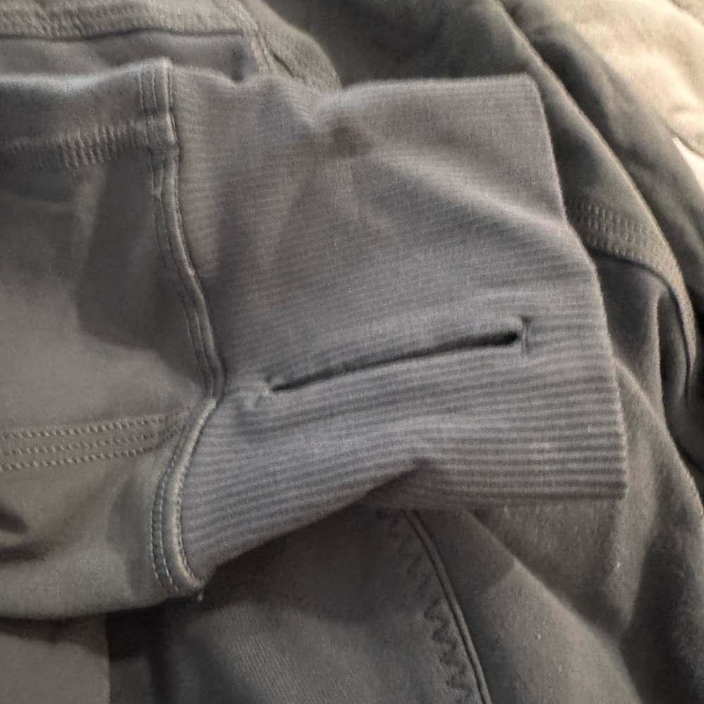 Lululemon Jacket Gray - Picture 4 of 7